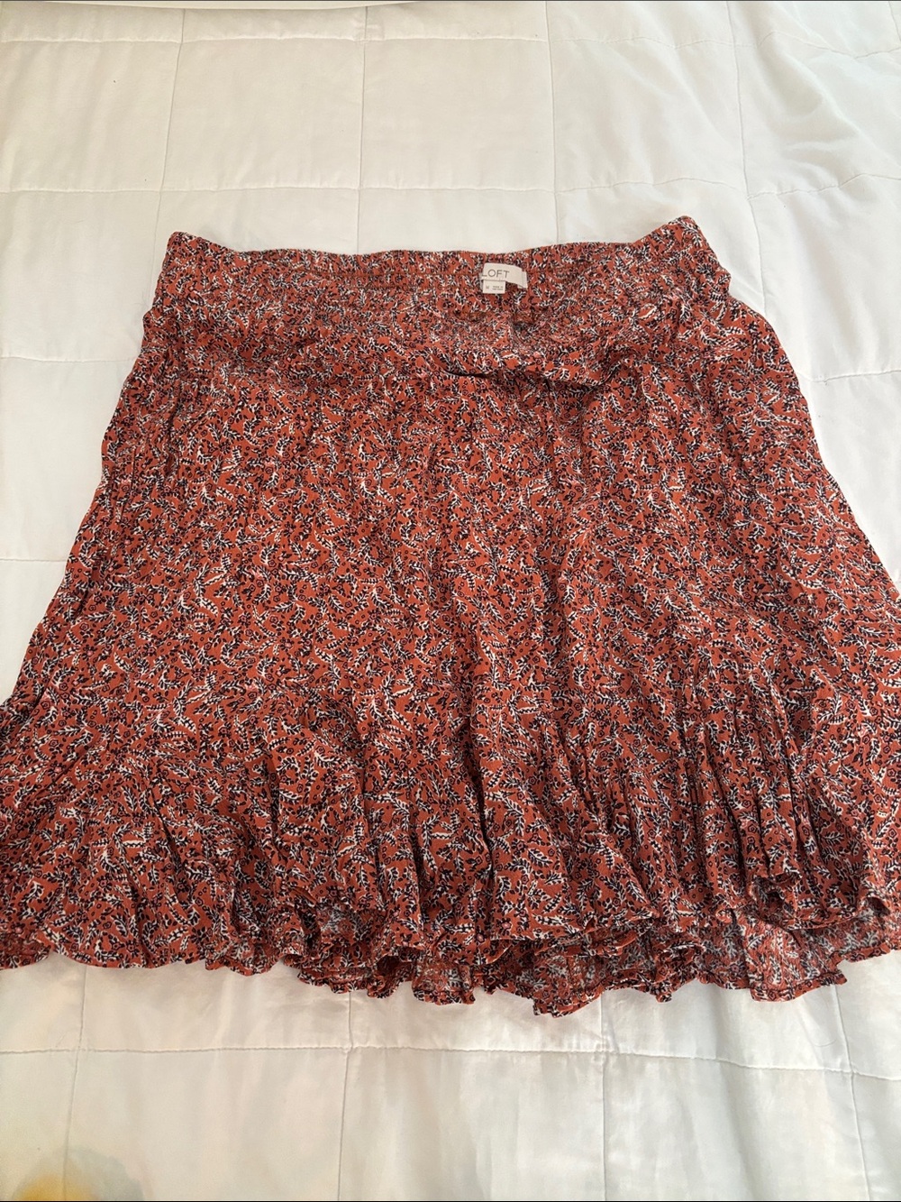 LOFT Rust Floral Ruffled Mini Skirt - Picture 1 of 7